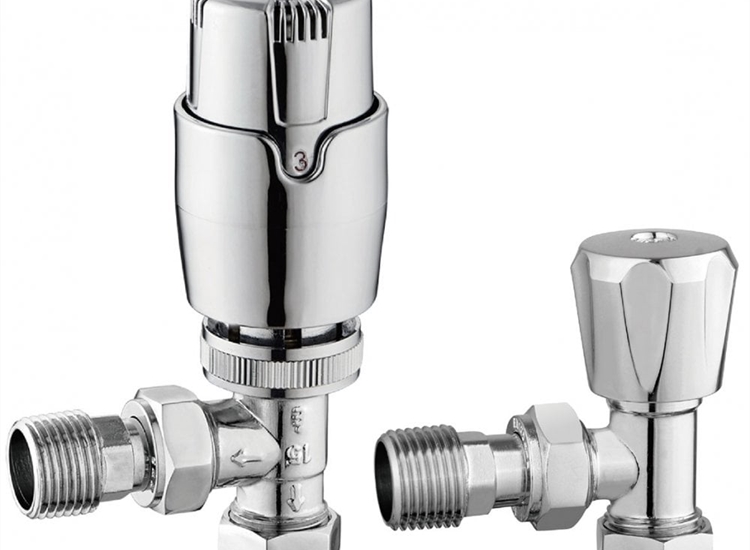 Thermostatic Radiator Valves (pair) - Chrome